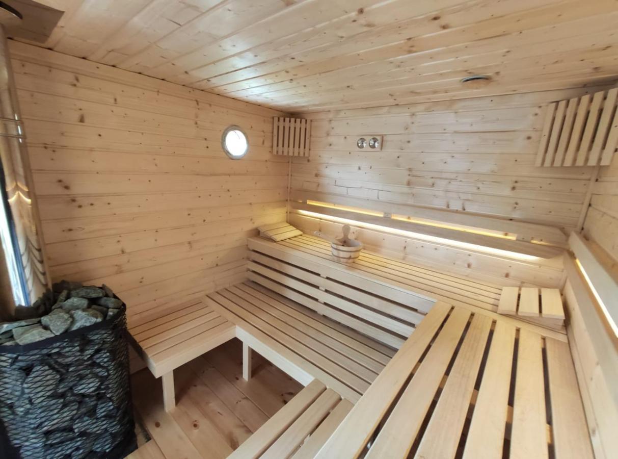 Pokoje Arkasasino Z Sauna Ogrodowa Sasino Exterior foto